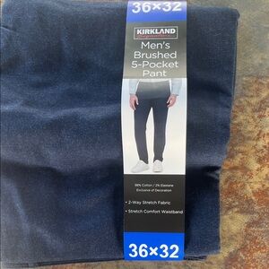 Kirkland Signature Men's Brushed 5-Pocket Cargo Pants - Navy 36 x 32 NWT